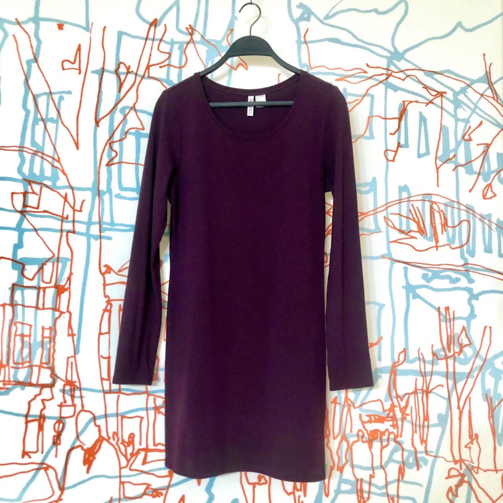 H&M Divided plum long sleeve bodycon dress